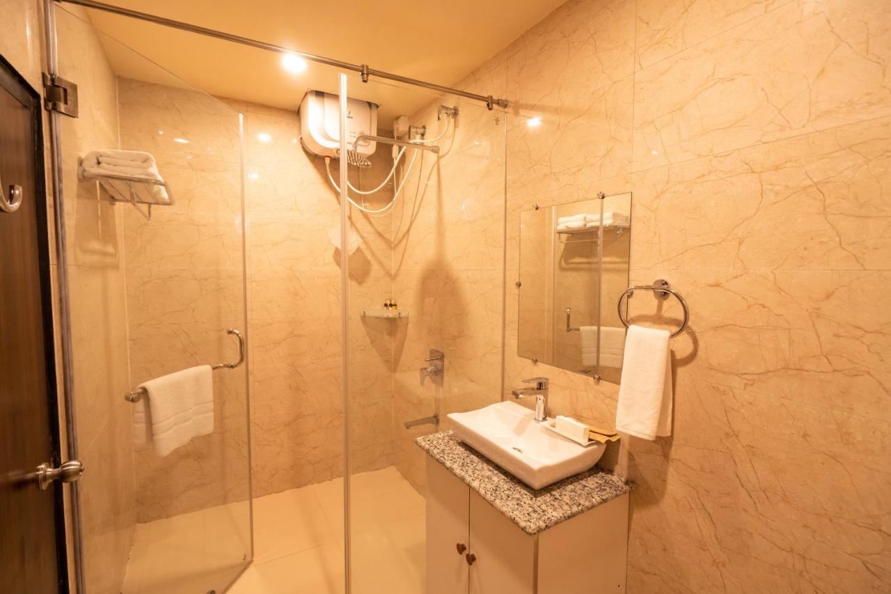 Royale Lalawi Hotel Āīzawl Eksteriør bilde