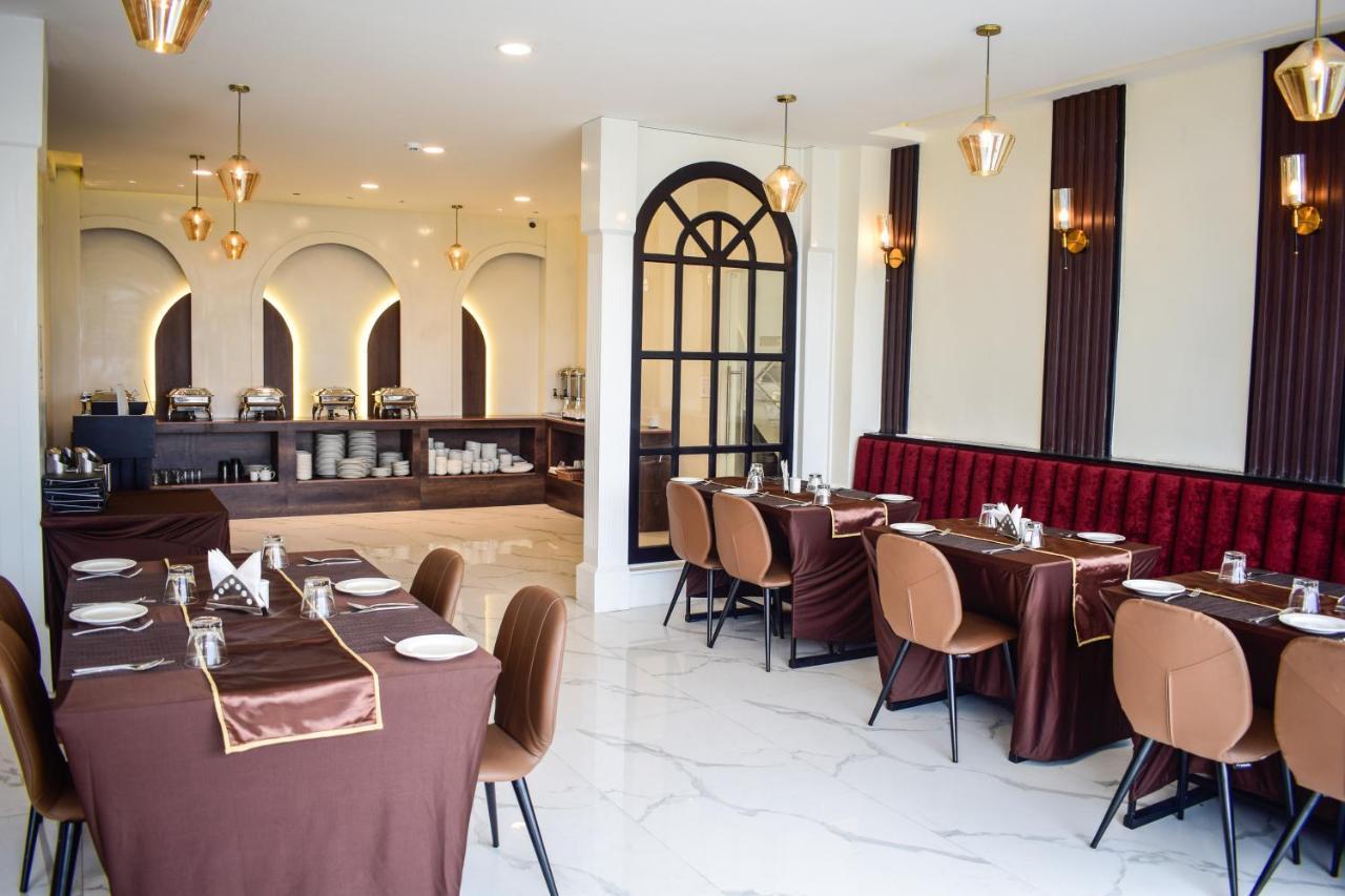 Royale Lalawi Hotel Āīzawl Eksteriør bilde